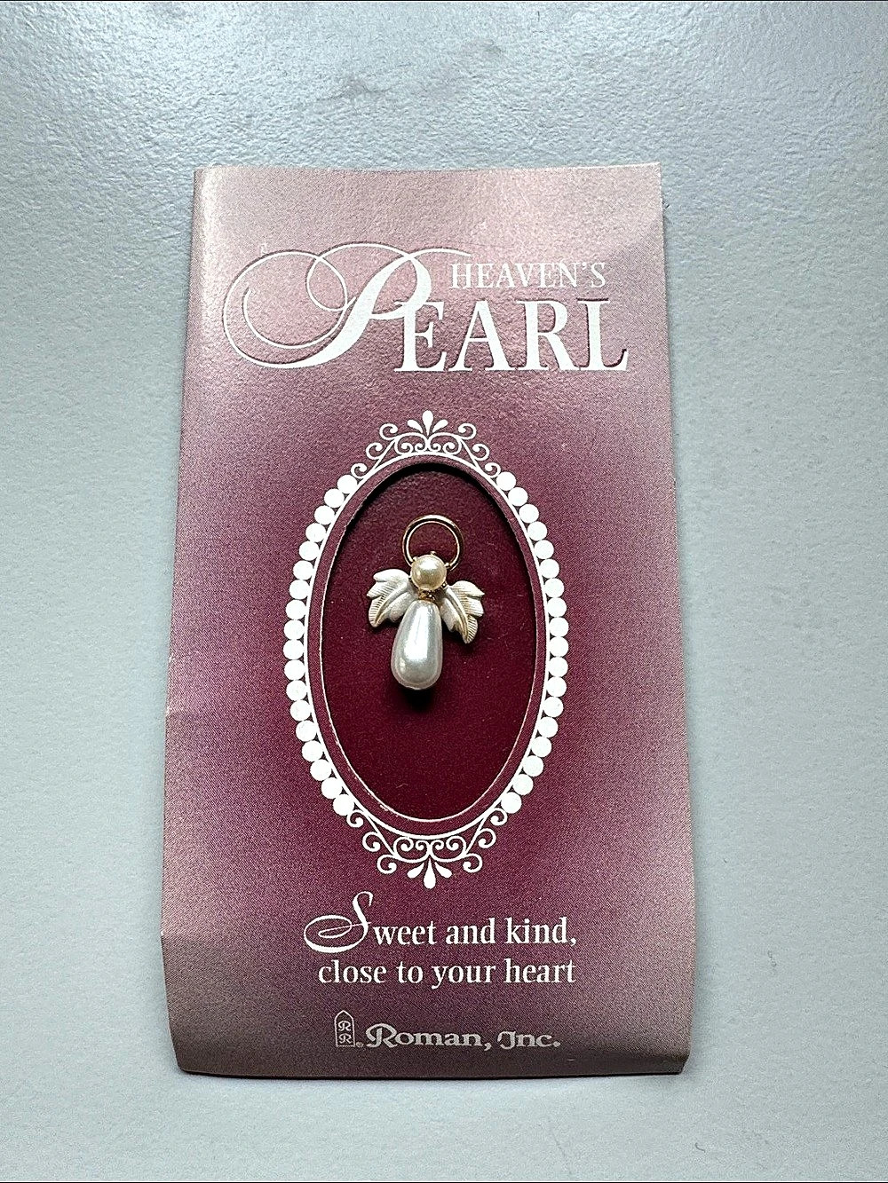 Roman Heaven's Pearl Pearl Brooch NWT in White & Gold
